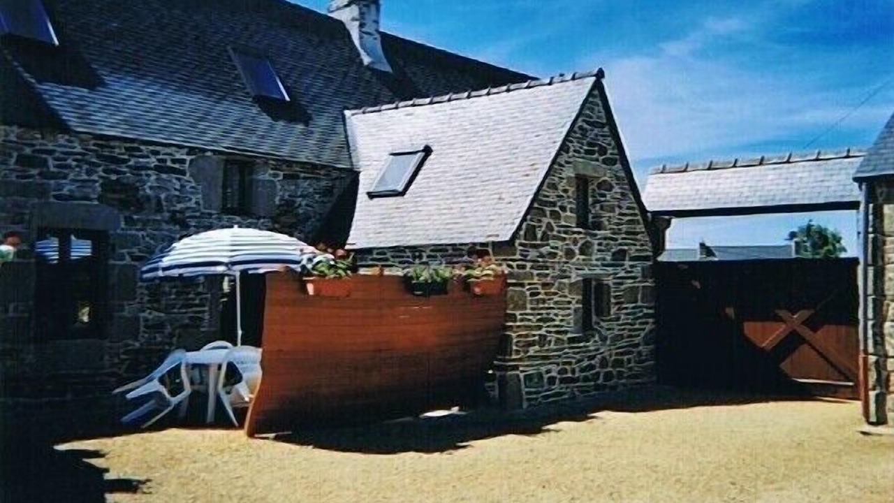 Photo of Outdoor in Tredrez-Locquemeau