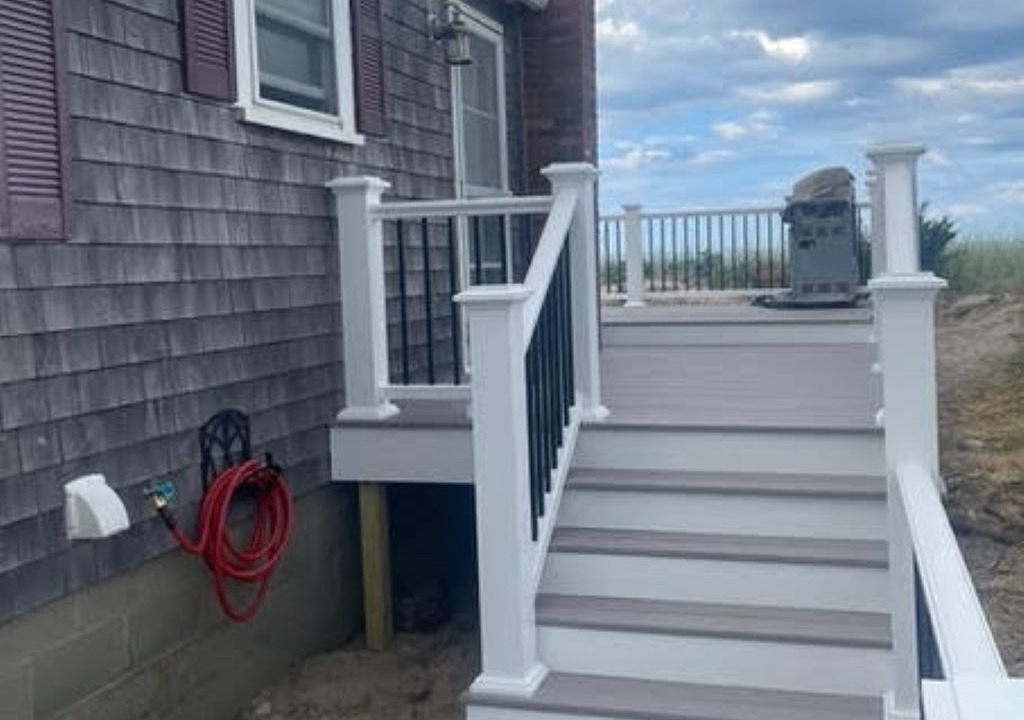 Photo of Patio Balcony in Sagamore Beach