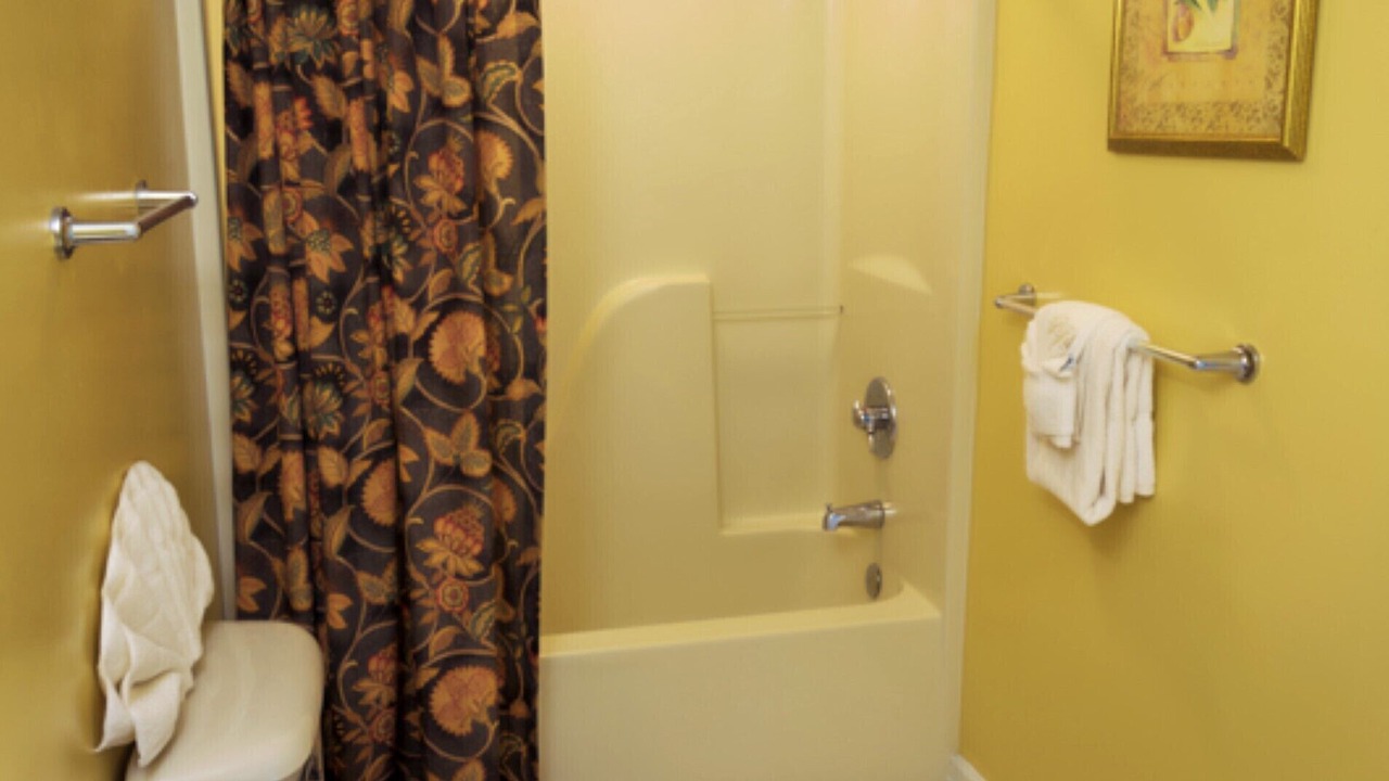 Photo of Bathroom in Massanutten