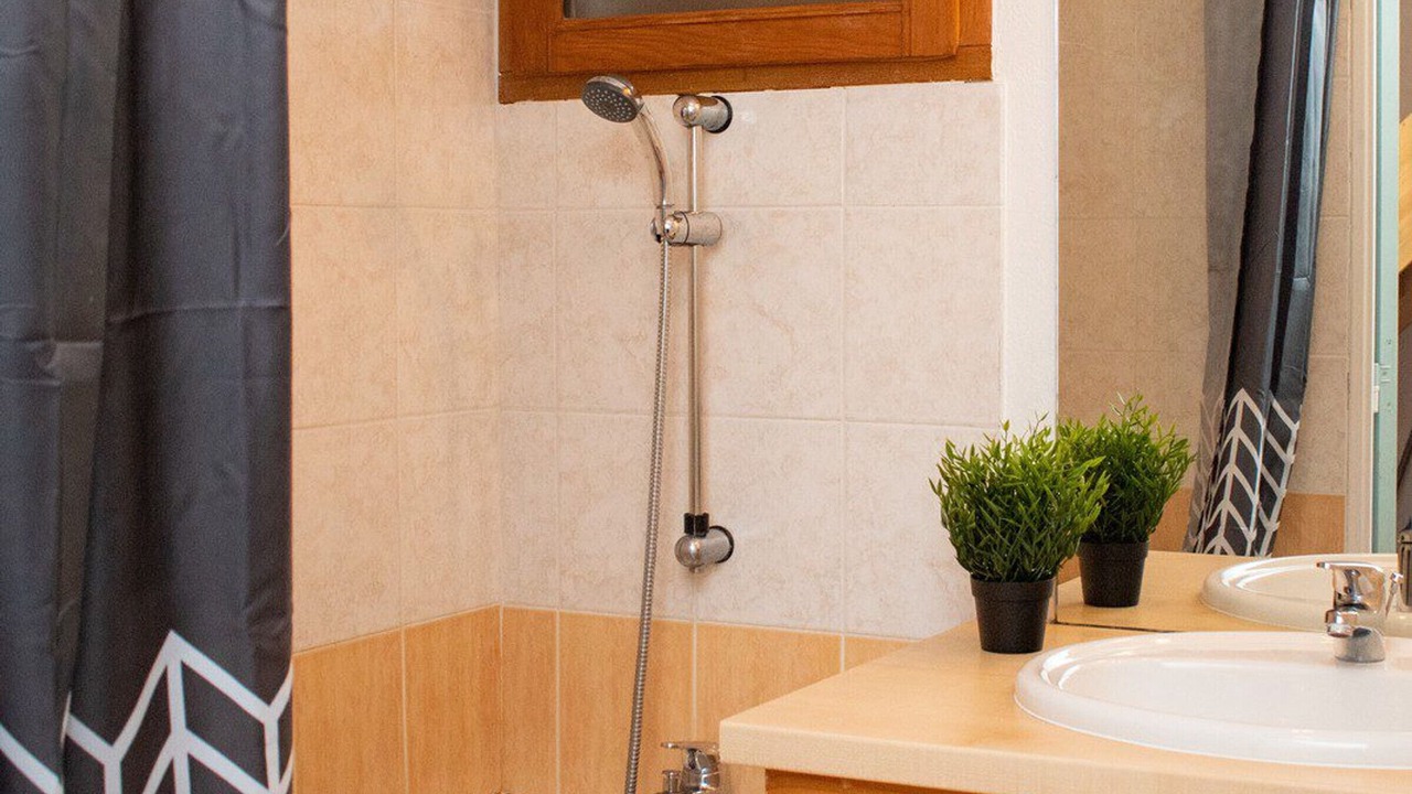 Photo of Bathroom in Saint-Etienne-en-Devoluy