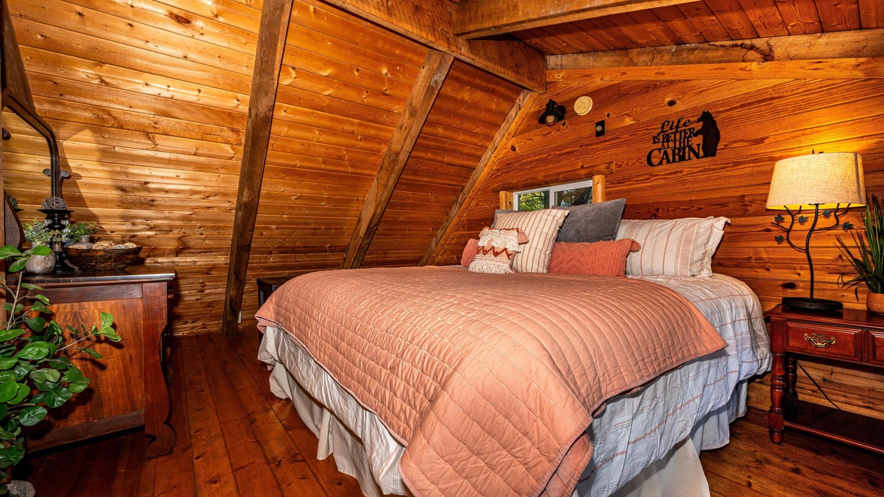 Photo of Bedroom in Bloomington