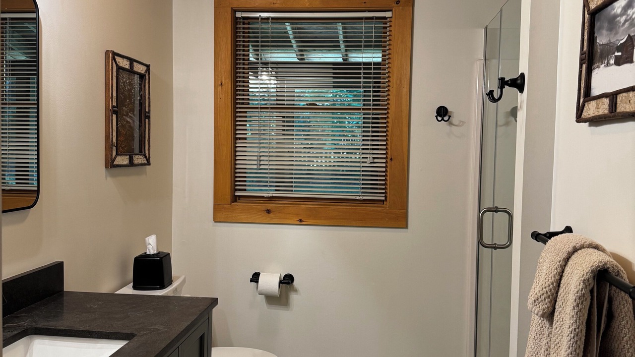 Photo of Bathroom in Hillcrest