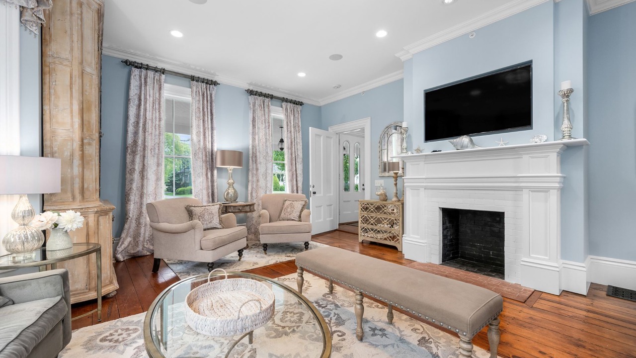 Photo of Livingroom in Harwich Port