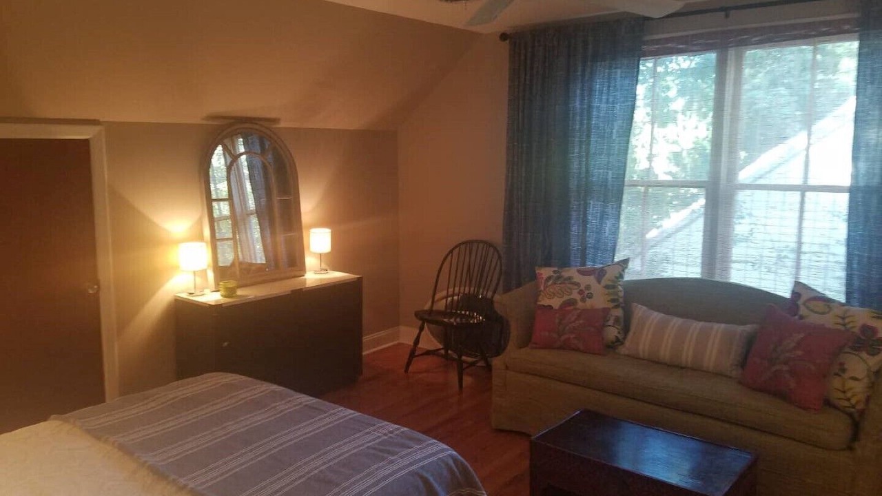 Photo of Bedroom in Tallahassee