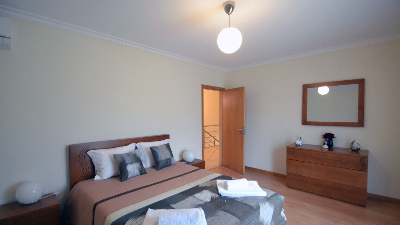 Photo of Bedroom in Freixo