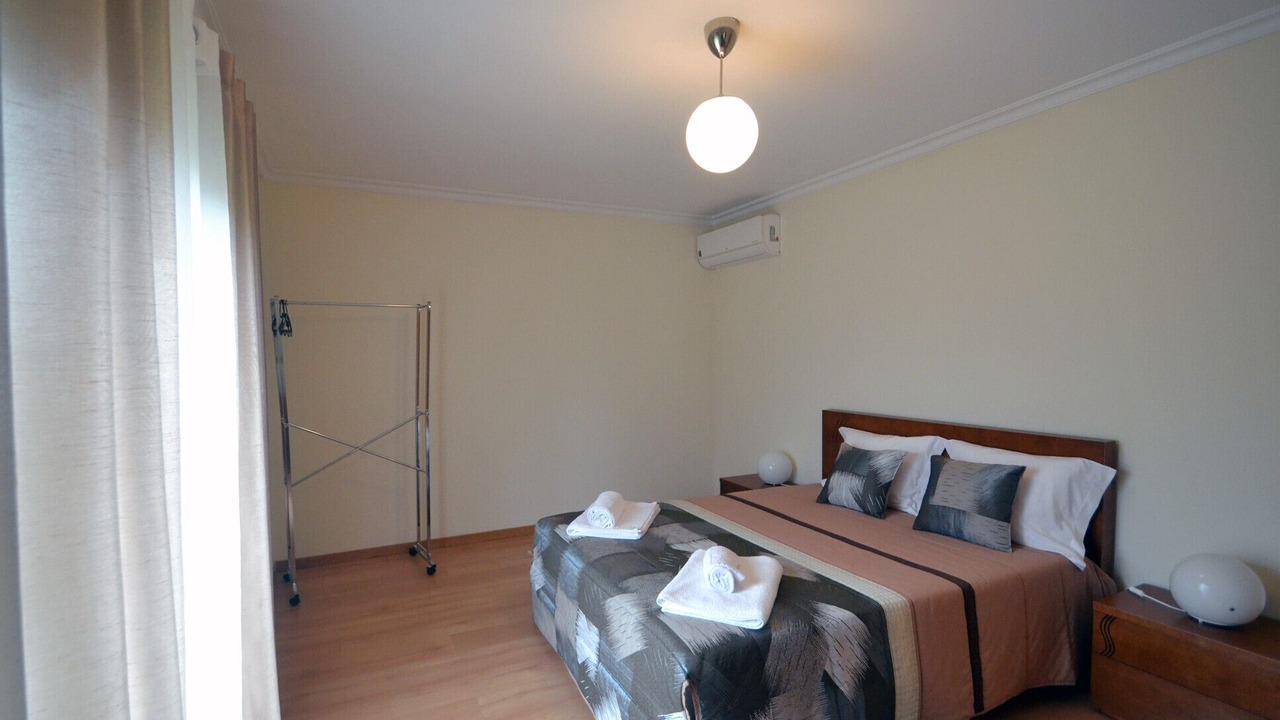 Photo of Bedroom in Freixo