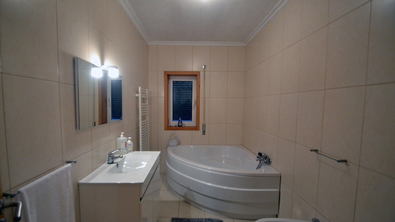 Photo of Bathroom in Freixo