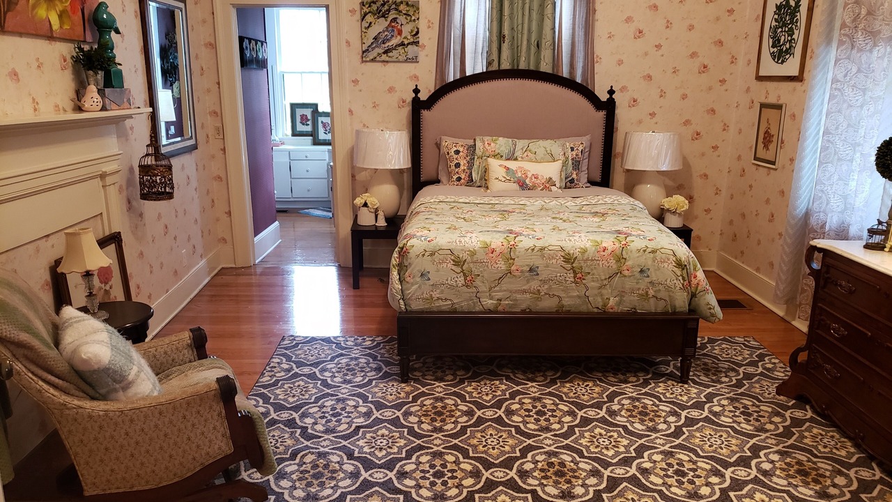 Photo of Bedroom in Monticello