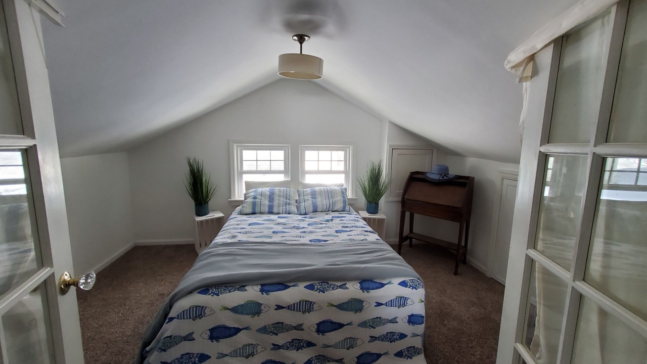 Photo of Bedroom in Perry