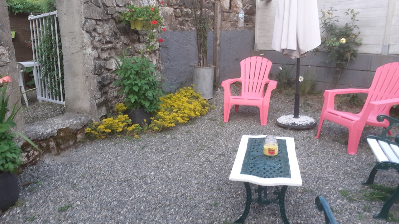 Photo of Patio Balcony in Graces