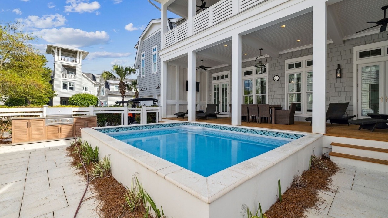 Photo of Patio Balcony in WaterSound Beach