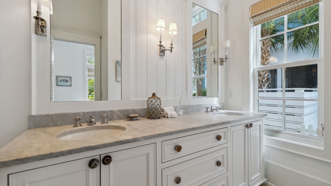 Photo of Bathroom in WaterSound Beach