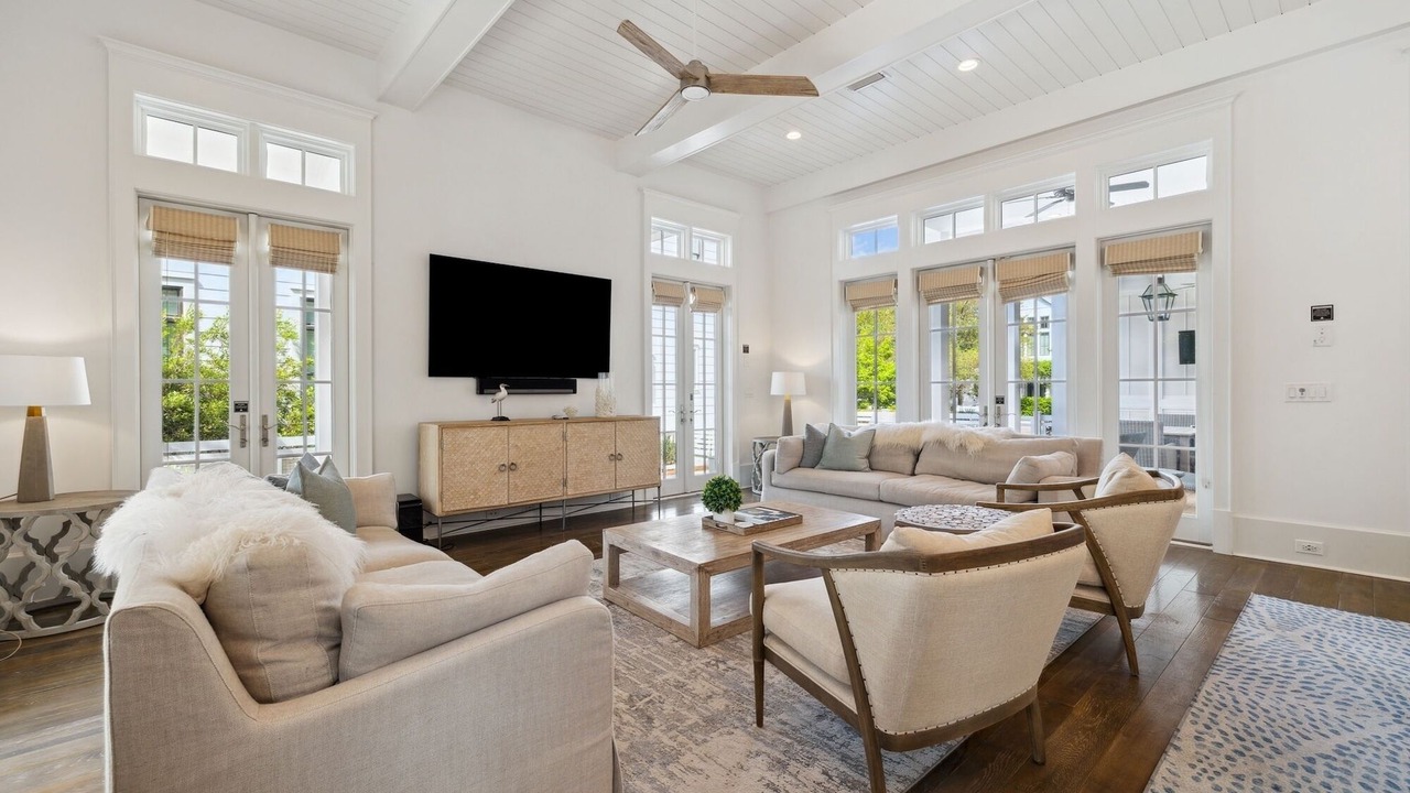 Photo of Livingroom in WaterSound Beach