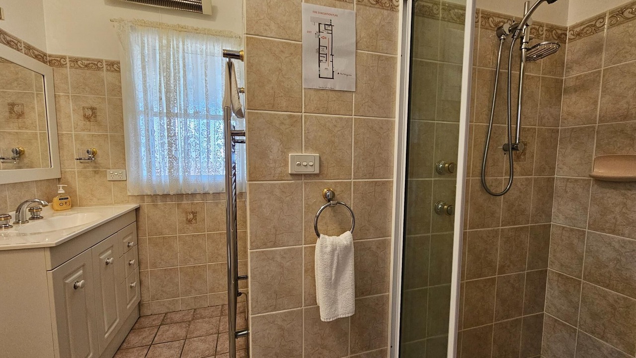 Photo of Bathroom in Katoomba