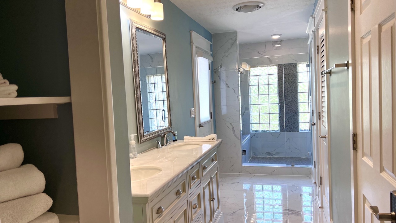 Photo of Bathroom in Seacrest