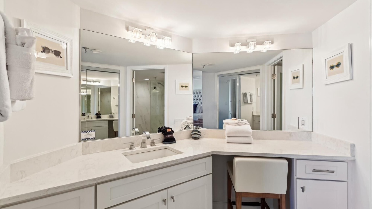 Photo of Bathroom in Holiday Isle