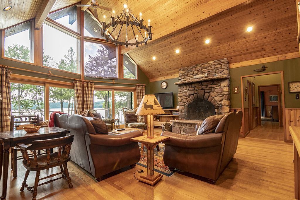 Photo of Livingroom in Saranac Lake