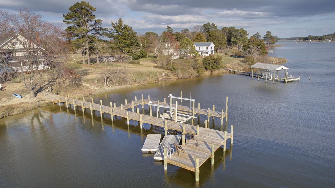 Photo of Outdoor in Hallieford