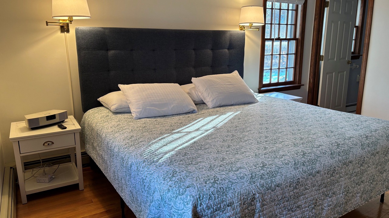 Photo of Bedroom in Dennis
