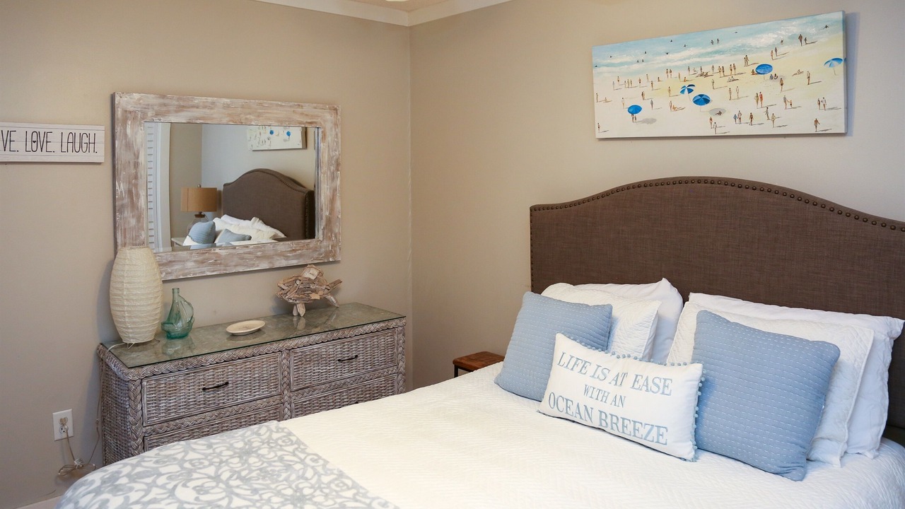 Photo of Bedroom in Seagrove Beach
