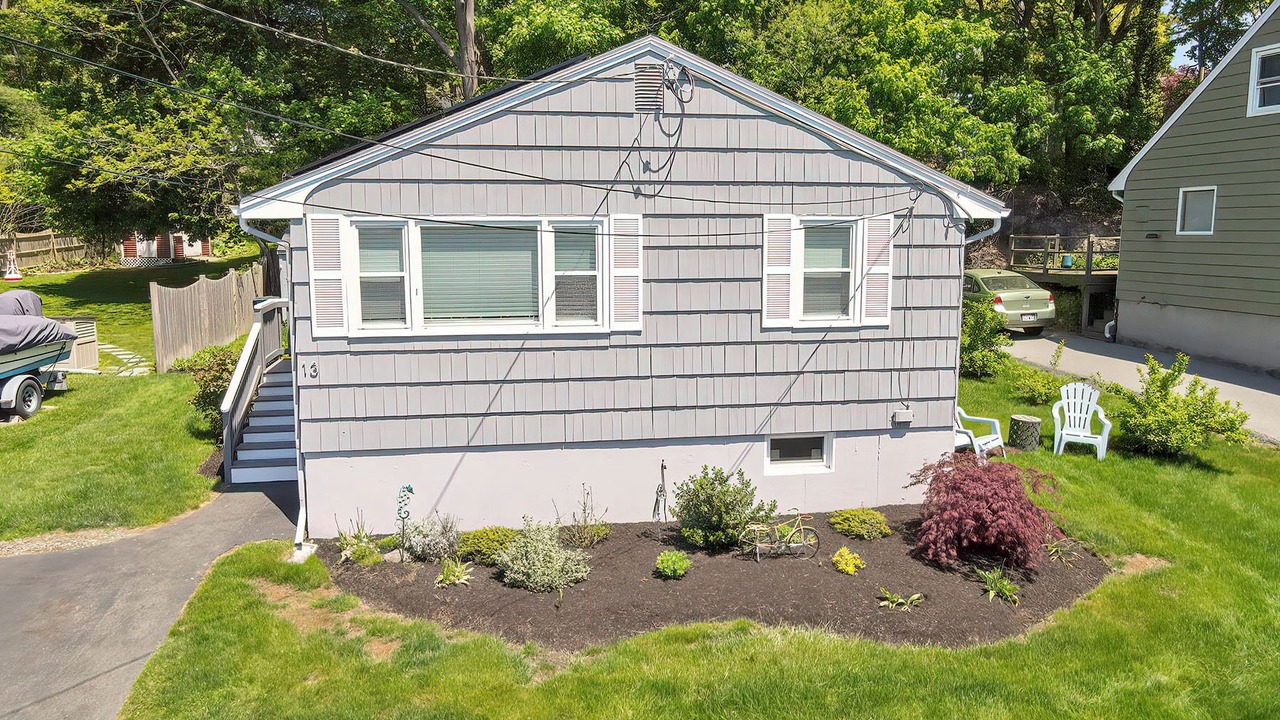 Photo of Outdoor in Beverly