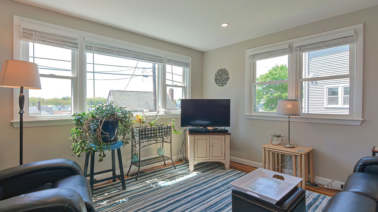 Photo of Bedroom in Beverly