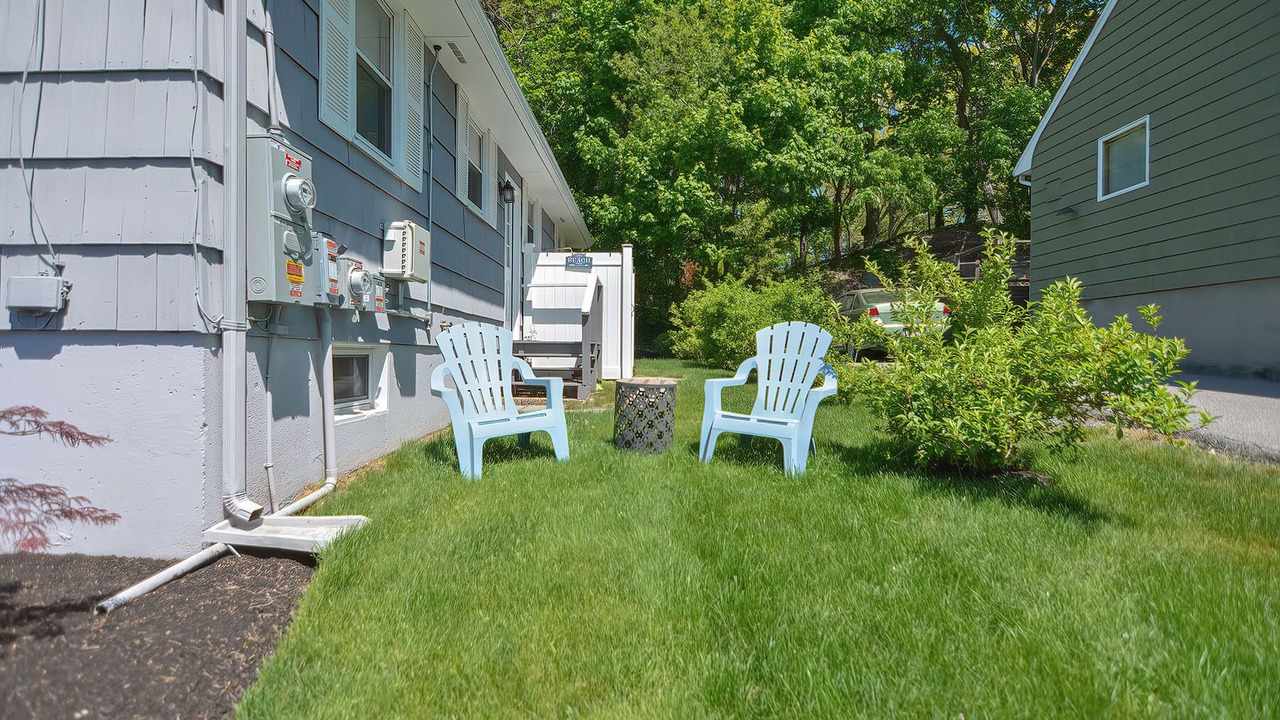 Photo of Others in Beverly