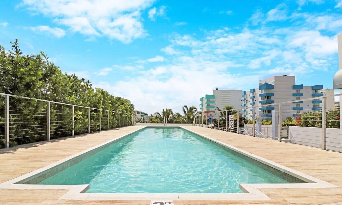 Photo of Outdoor in South Pointe