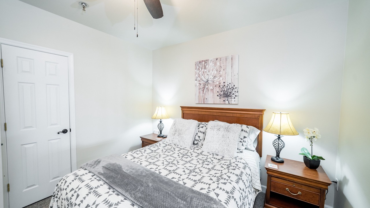 Photo of Bedroom in Huddleston