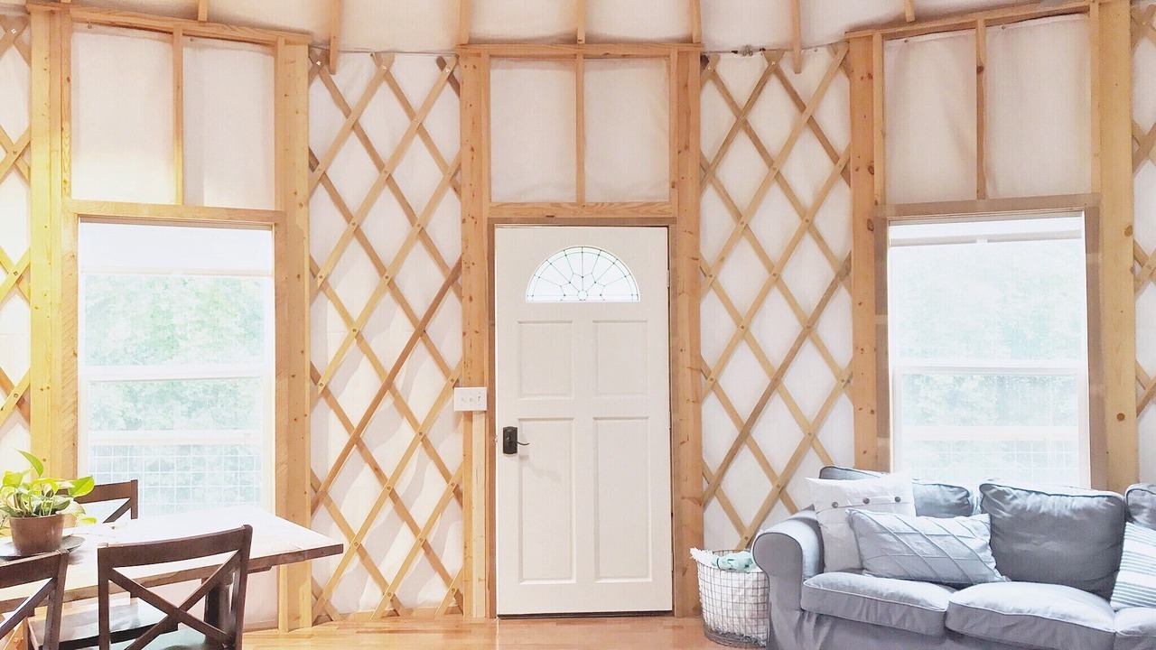 Photo of Livingroom in Lexington