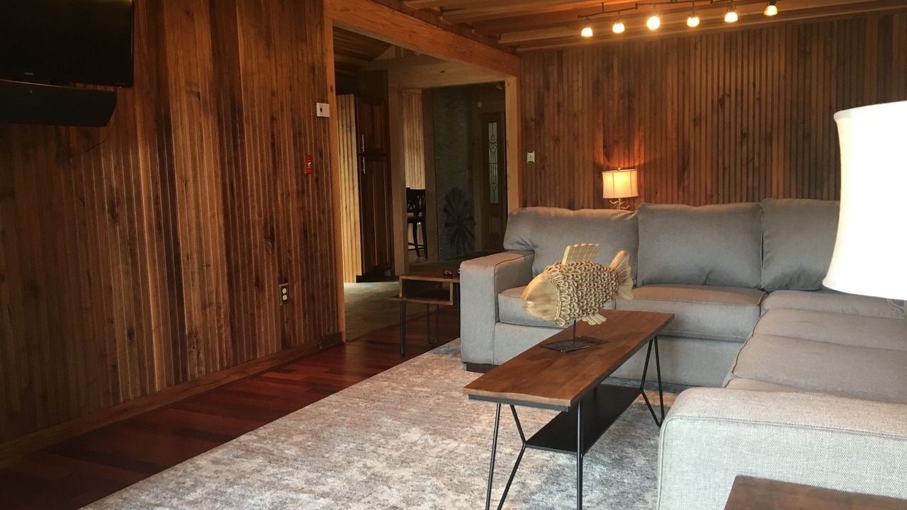 Photo of Livingroom in Cooperstown - Otsego Lake