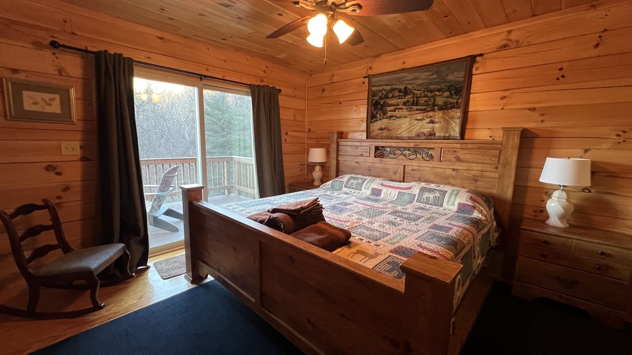 Photo of Bedroom in Luray