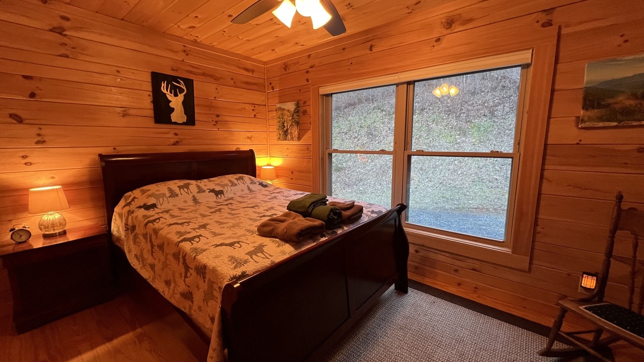 Photo of Bedroom in Luray