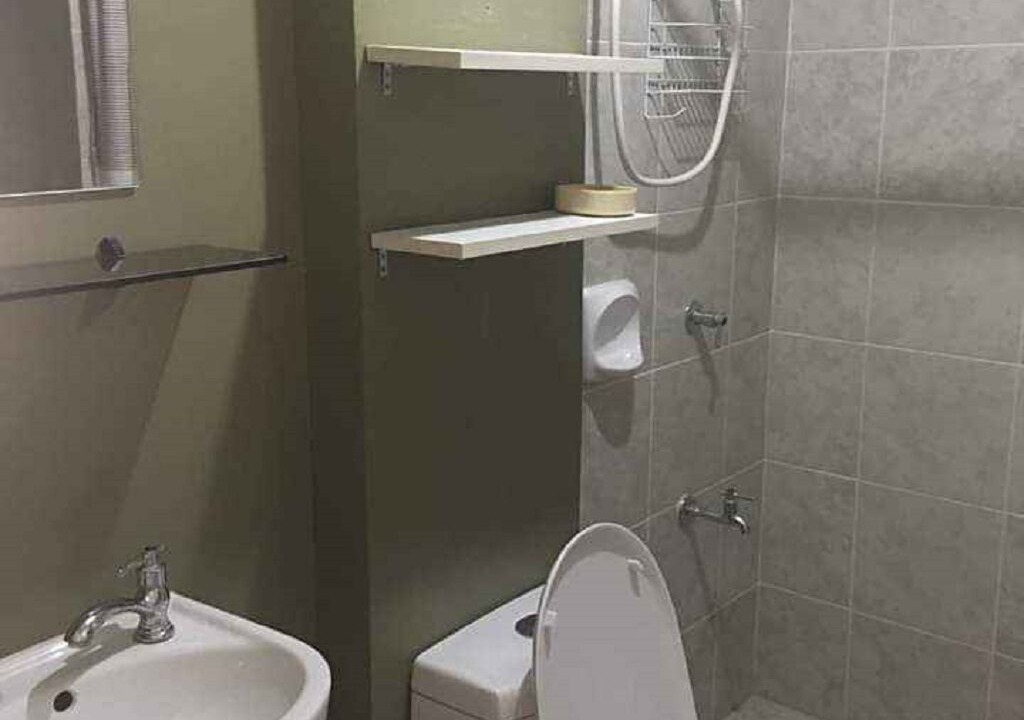 Photo of Bathroom in Downtown Cebu