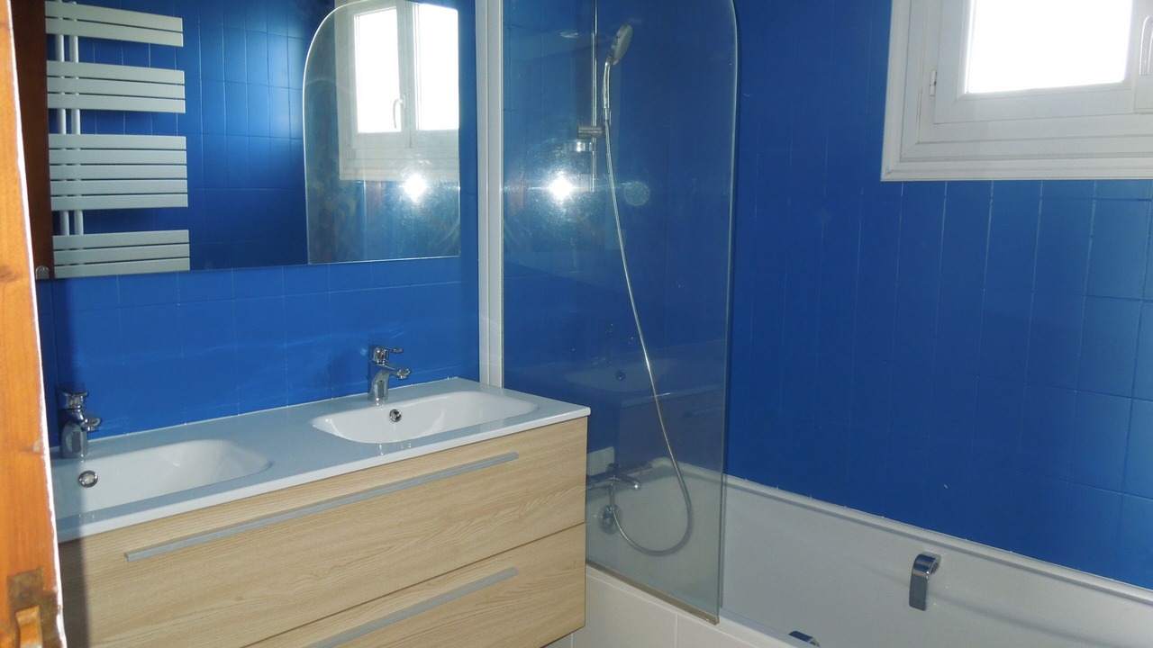 Photo of Bathroom in Ploumilliau
