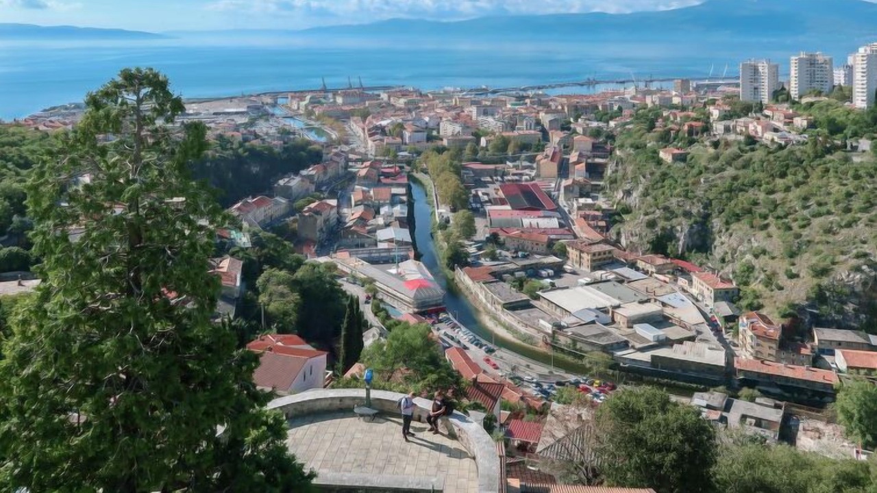 Photo of Others in Sarsoni
