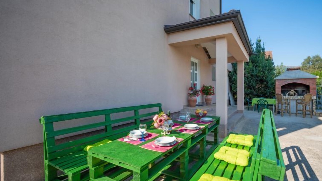 Photo of Outdoor in Sarsoni