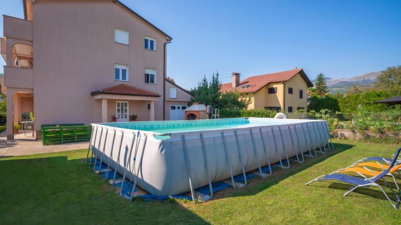 Photo of Outdoor in Sarsoni
