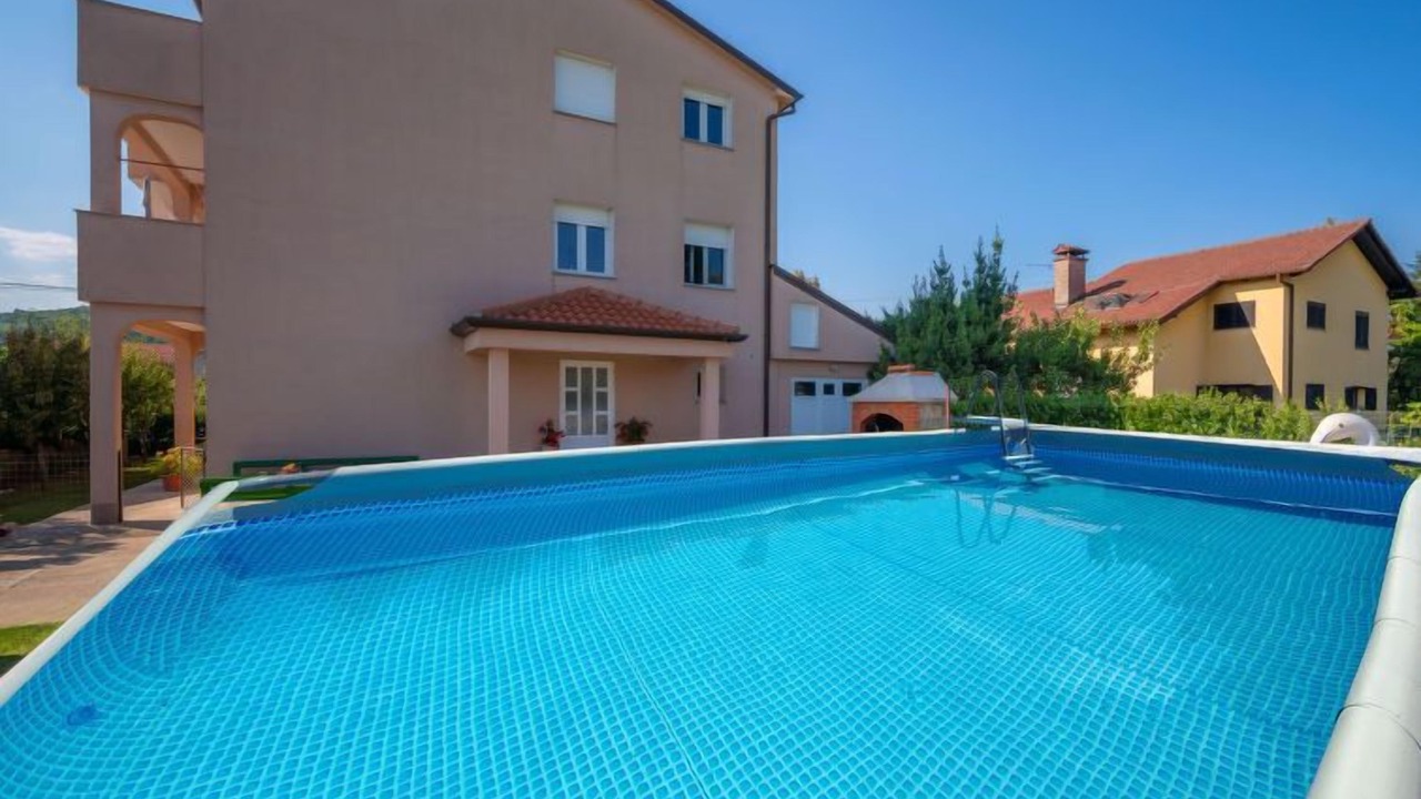 Photo of Outdoor in Sarsoni