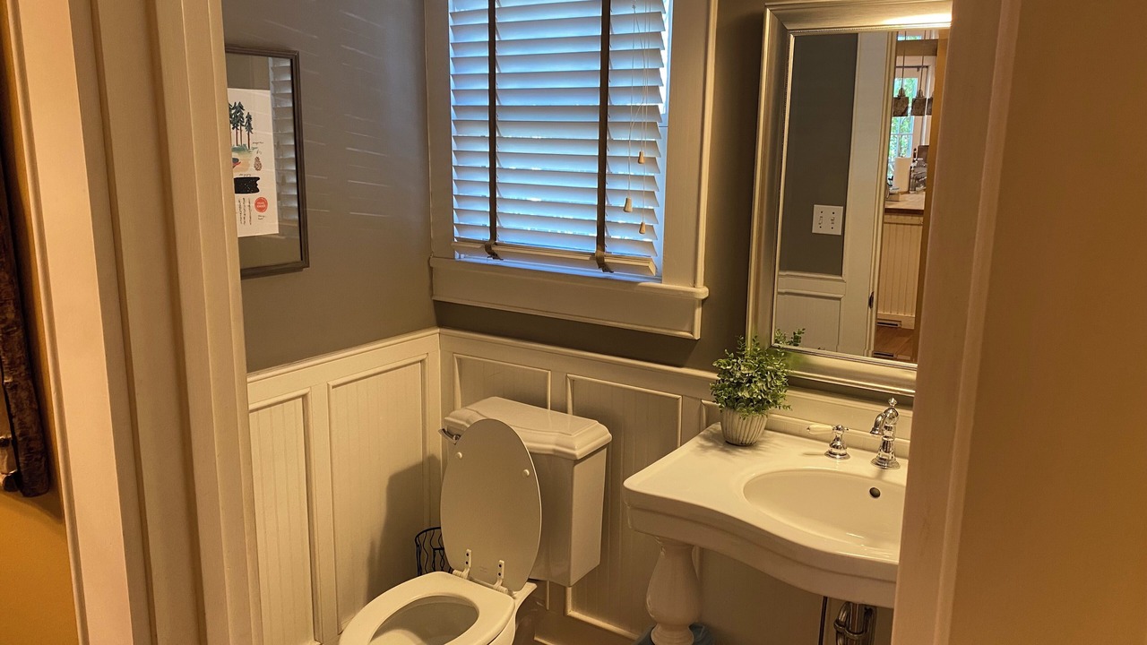 Photo of Bathroom in Hillcrest