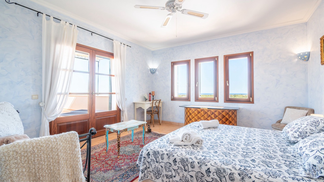 Photo of Bedroom in S Horta