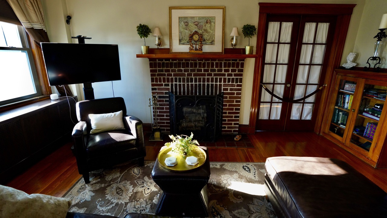 Photo of Livingroom in Oak Square