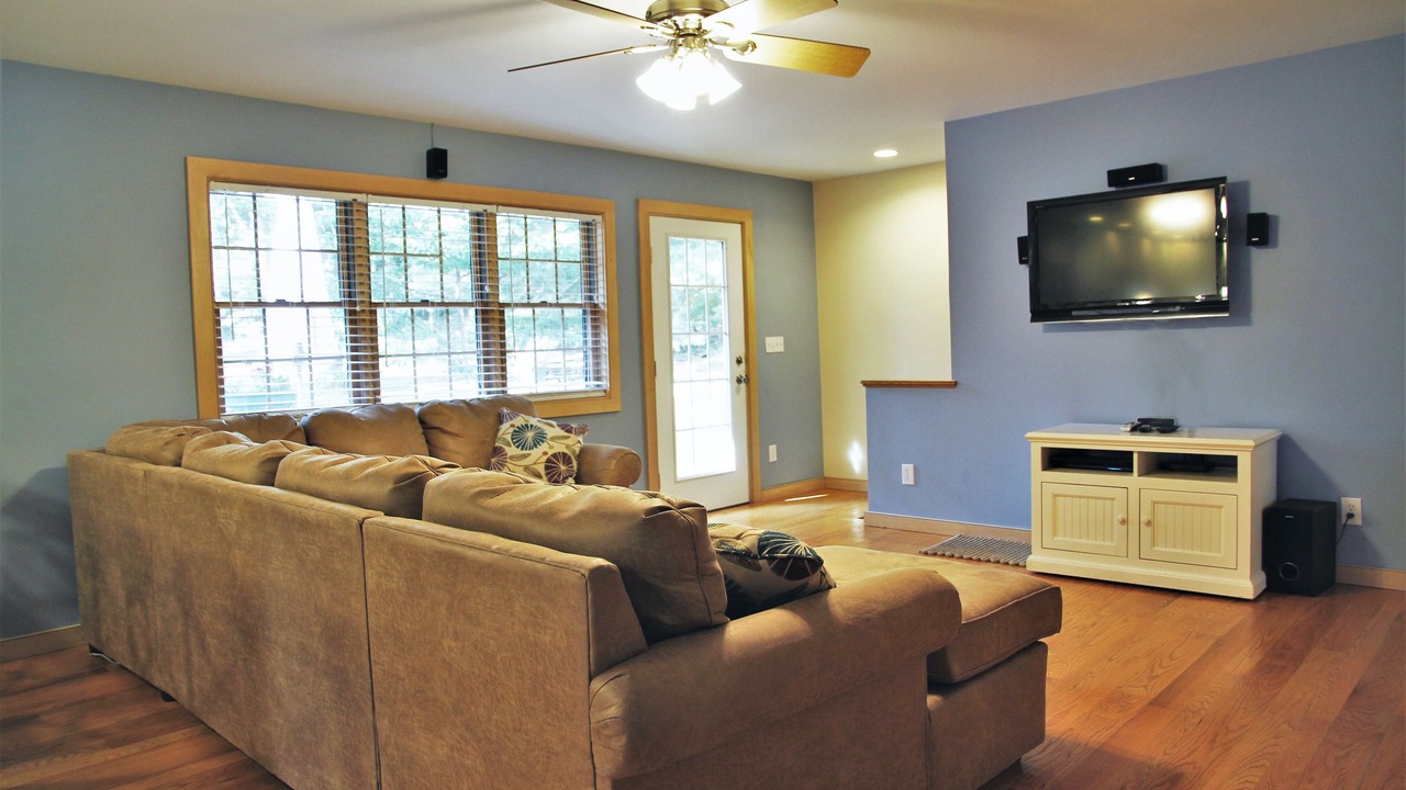 Photo of Livingroom in Milford