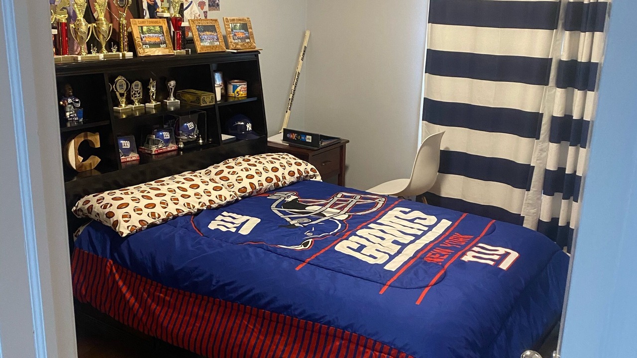 Photo of Bedroom in Speonk