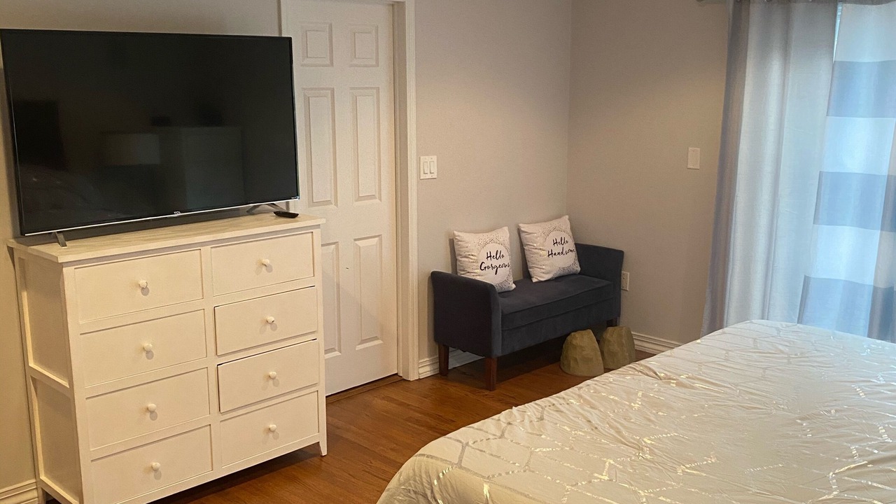 Photo of Bedroom in Speonk