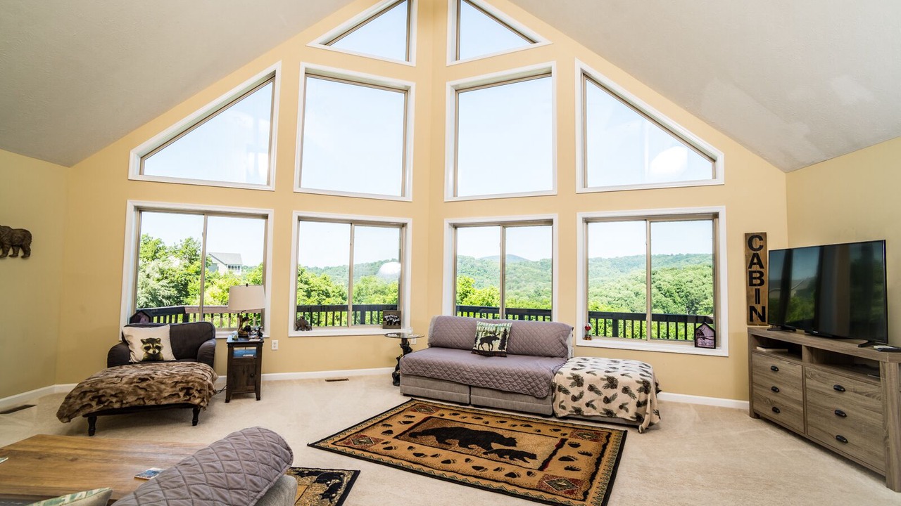 Photo of Livingroom in Front Royal