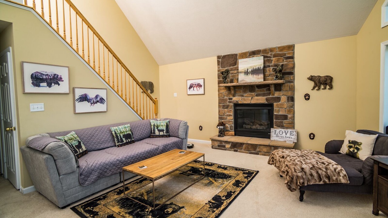 Photo of Livingroom in Front Royal