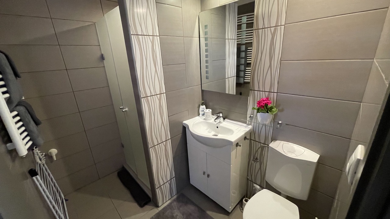 Photo of Bathroom in Morahalom