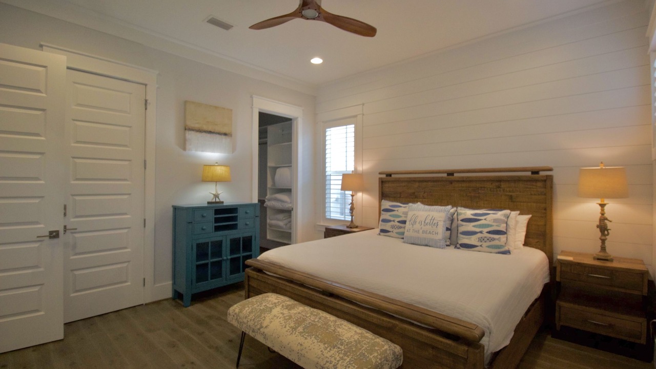 Photo of Bedroom in Lakeside at Blue Mountain Beach