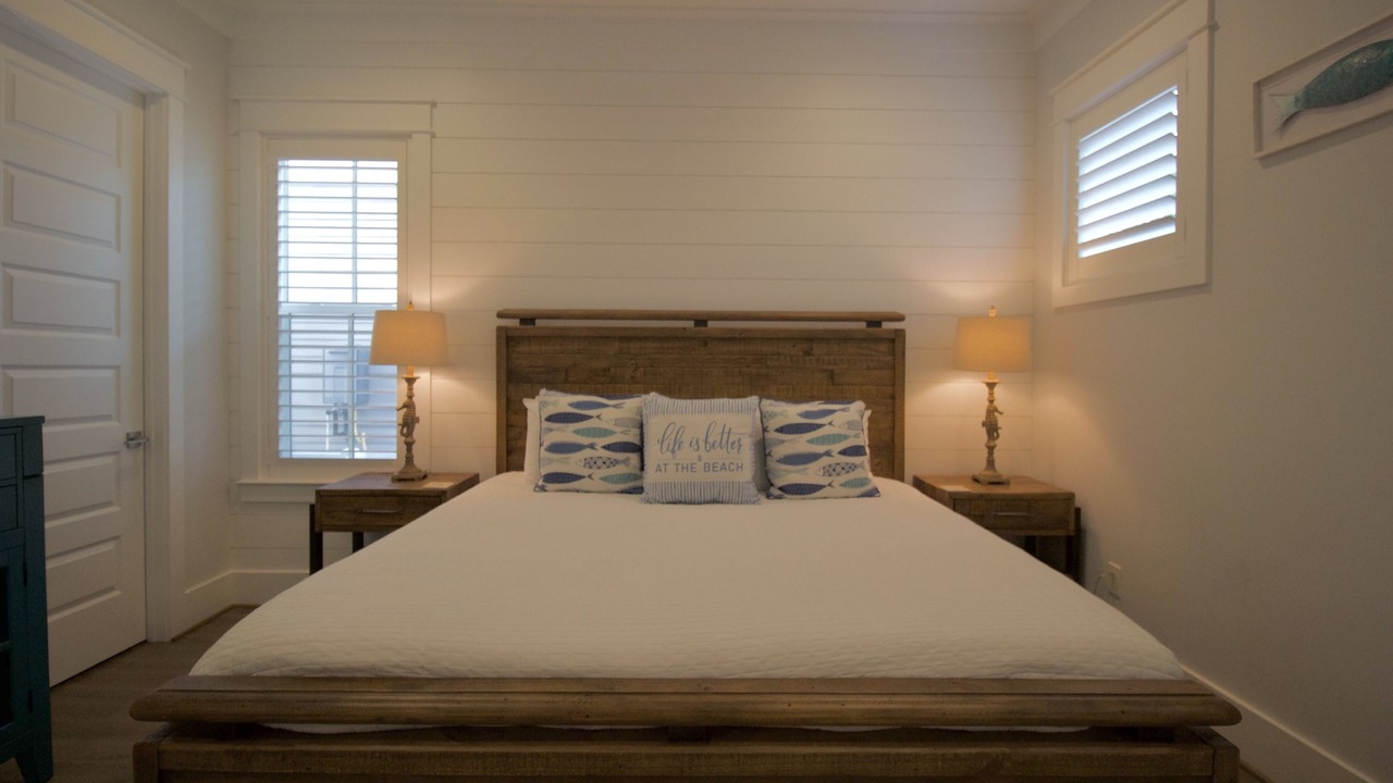 Photo of Bedroom in Lakeside at Blue Mountain Beach
